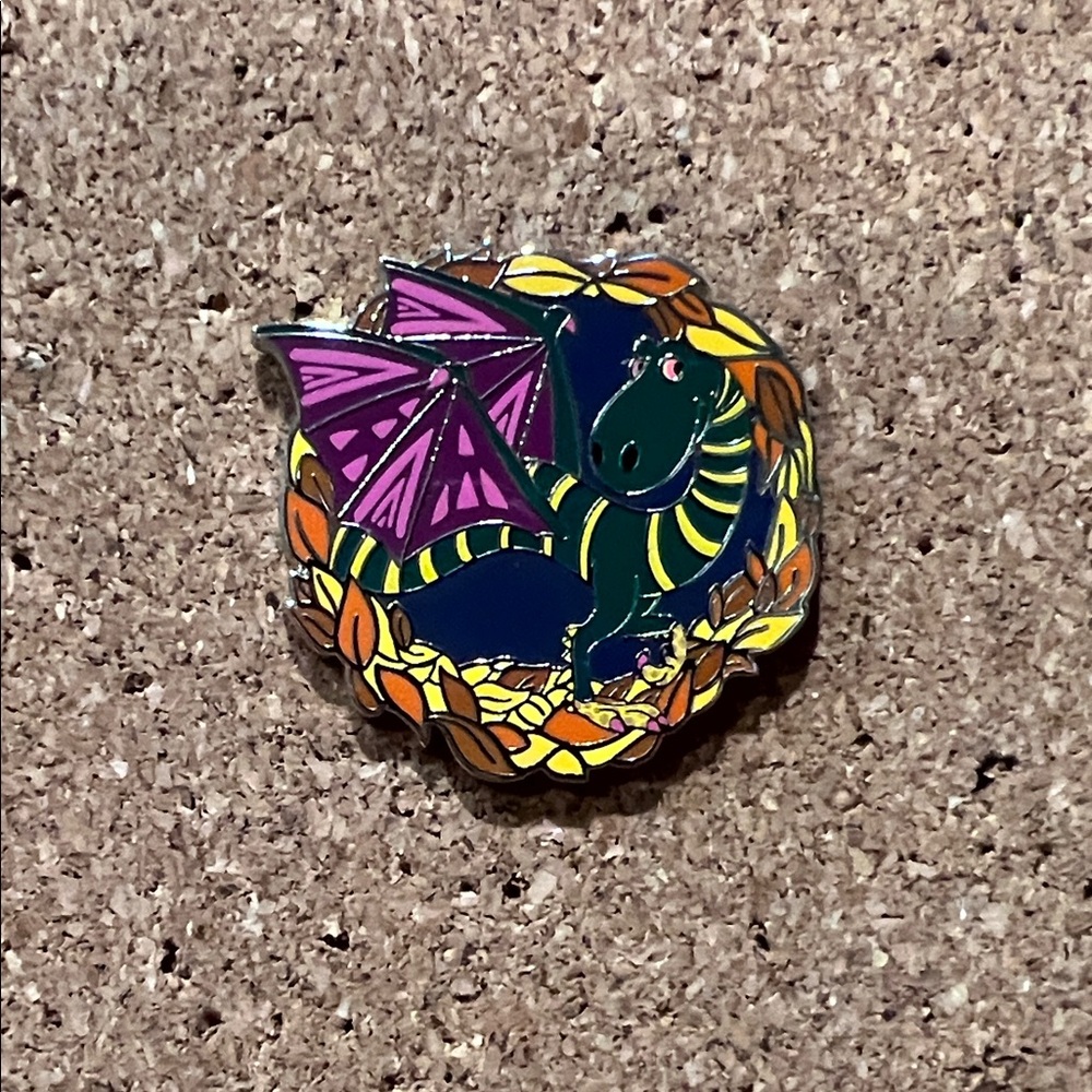 Alebrijes Disney Mystery Pin - Dragon